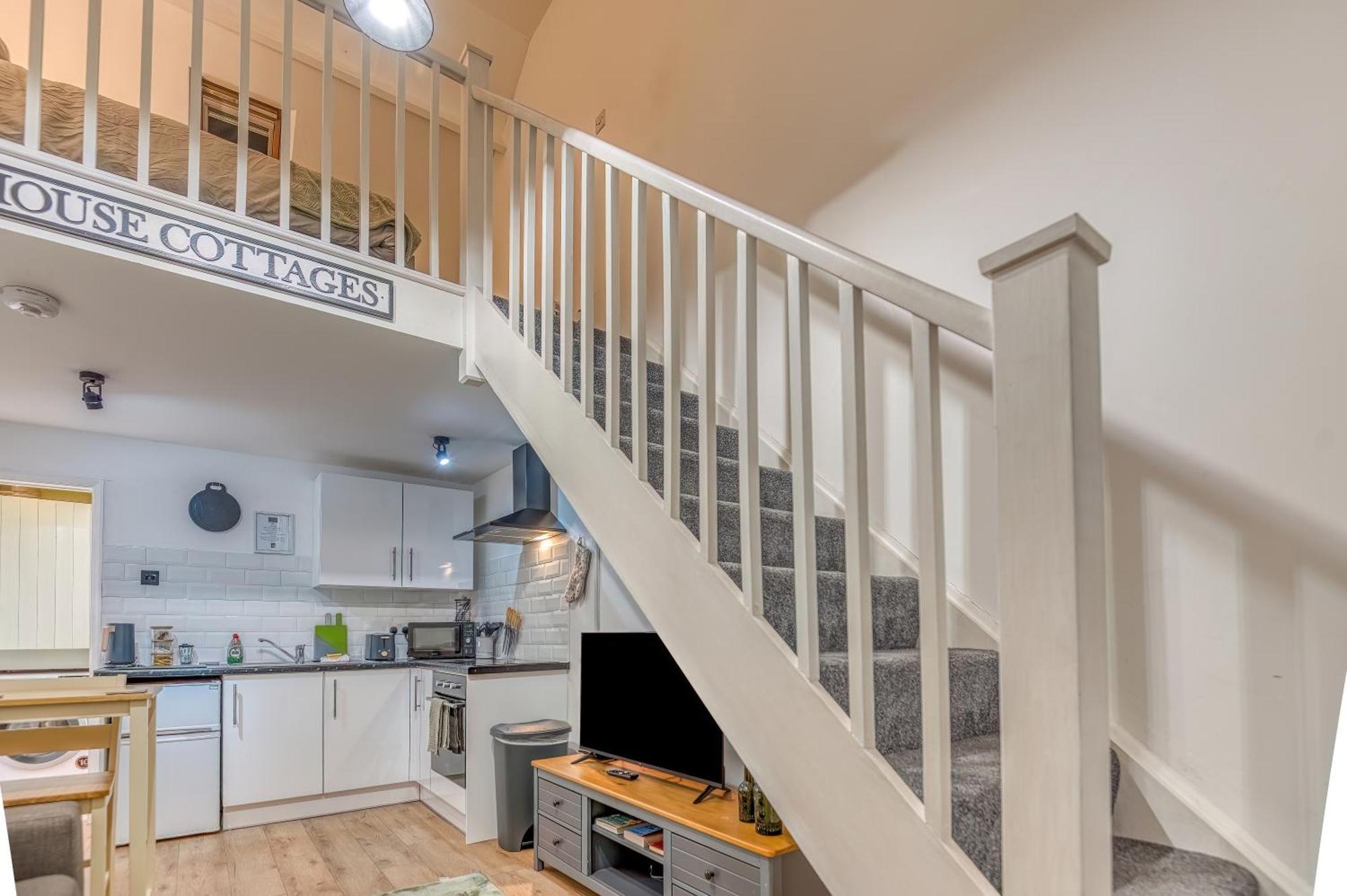 Butland Cottage Пембрук Экстерьер фото